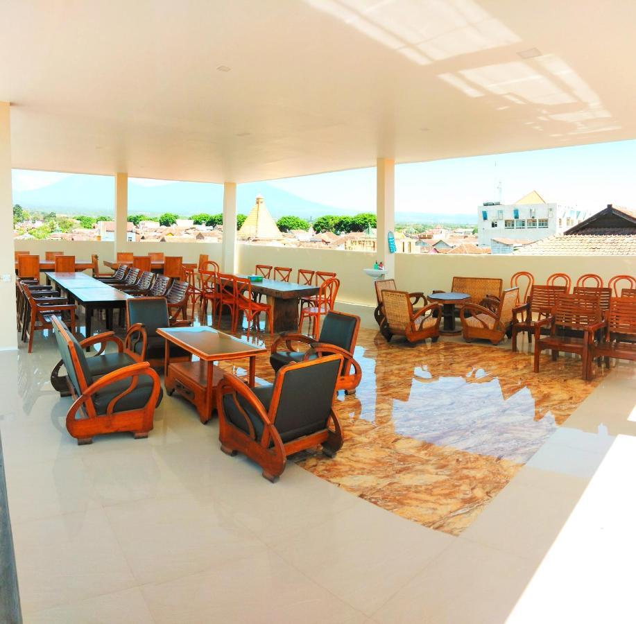 Bluefire Homestay Syariah Banyuwangi  Exterior photo